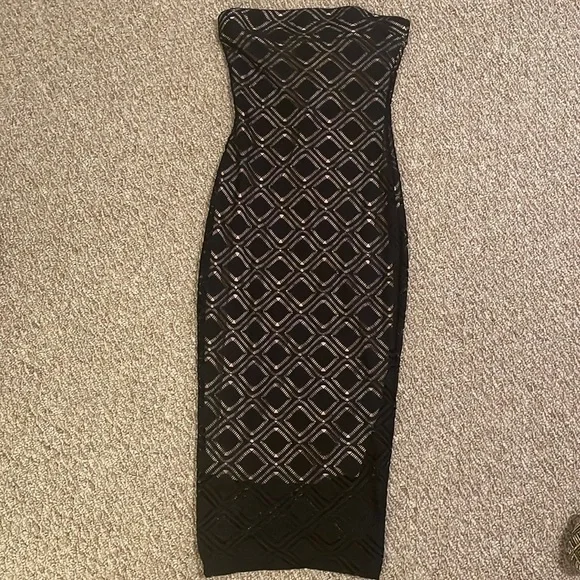 Black Guess dress - Picture 2 of 5